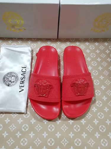 Mixed Brand Slippers Unisex ID:202004a70